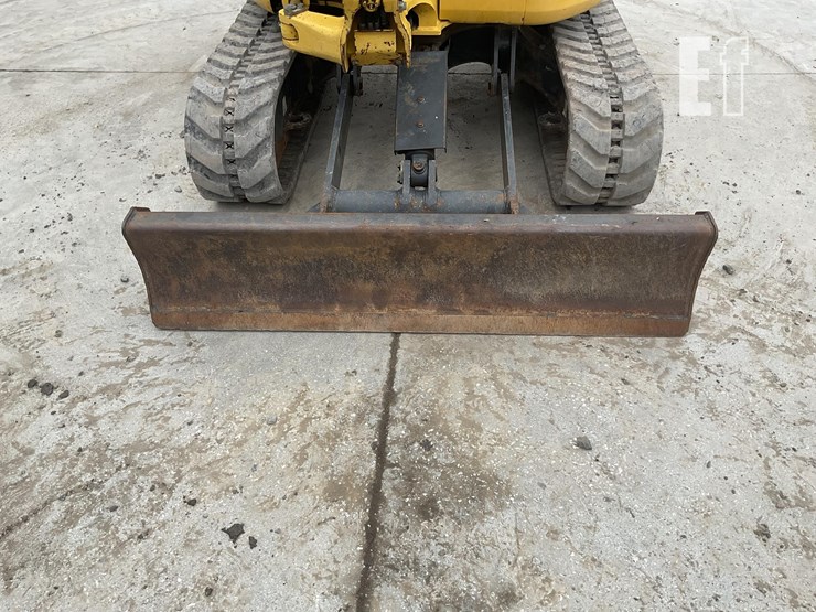 2020-komatsu-pc30mr-5-image-12