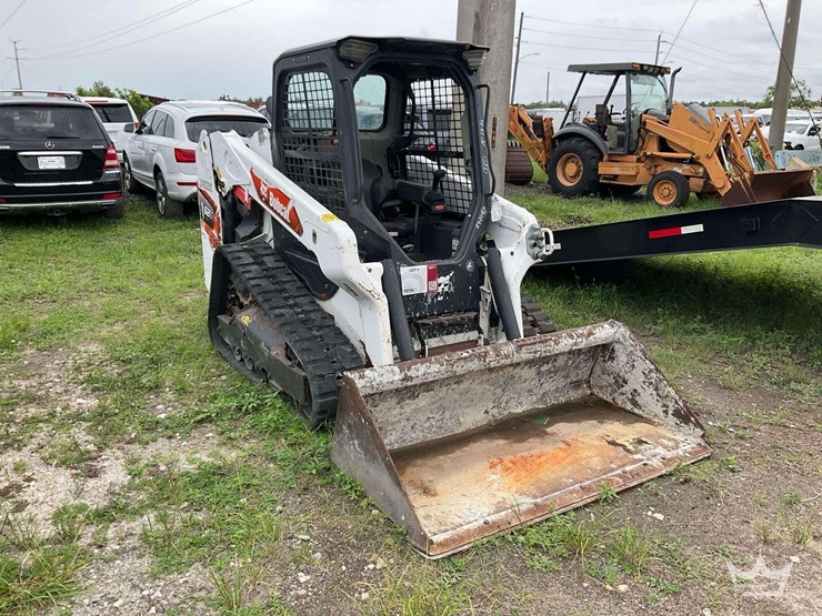 2021-bobcat-t62-image-2