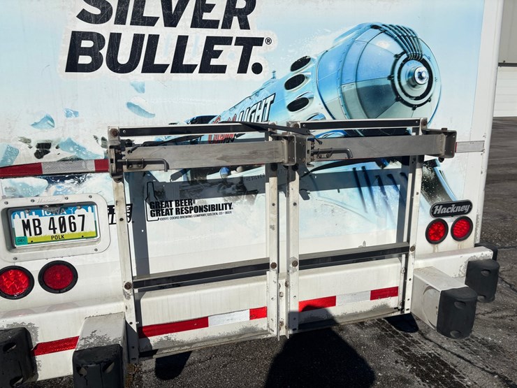 2014-hackney-beverage-trailer-image-16