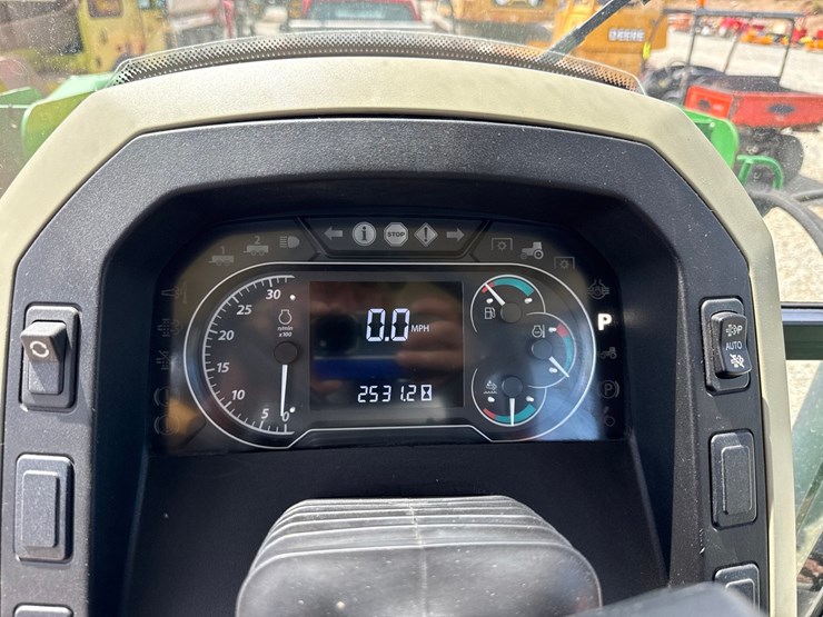john-deere-5090e-image-64