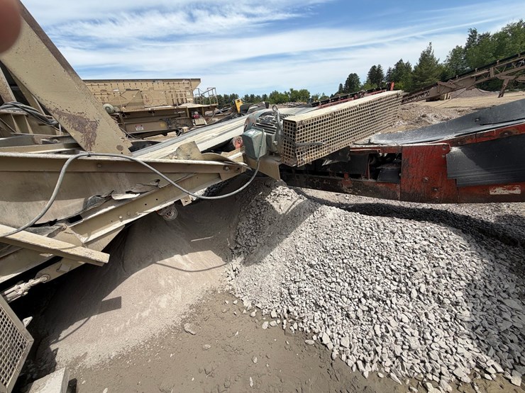 #1757-•-2005-mestco-hp4000-crusher-image-68