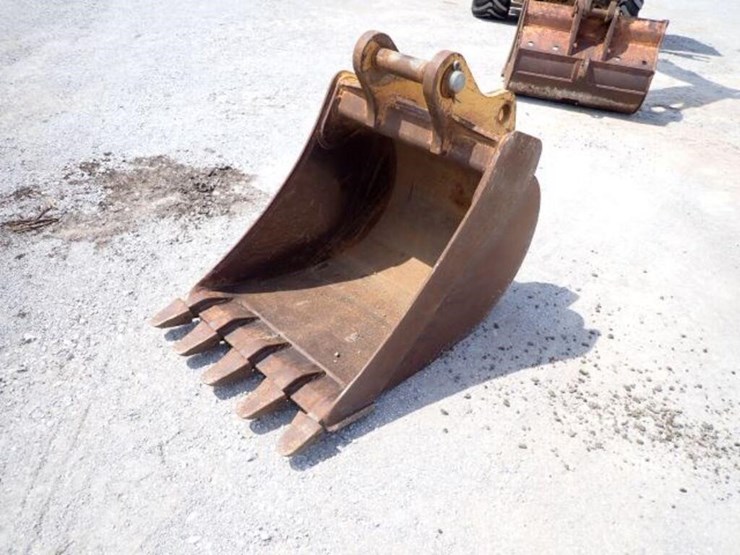 john-deere-24-image-1