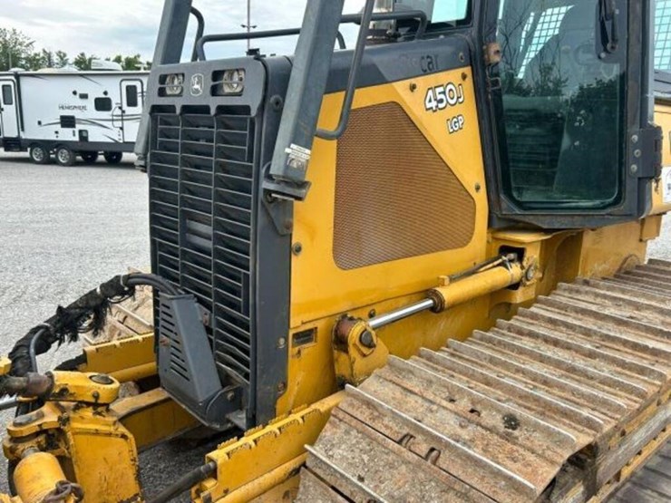 2007-deere-450j-lgp-image-40
