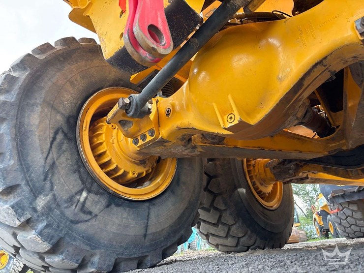 2020-volvo-a25g-image-46