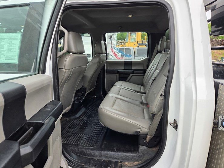 2020-ford-f350-image-46