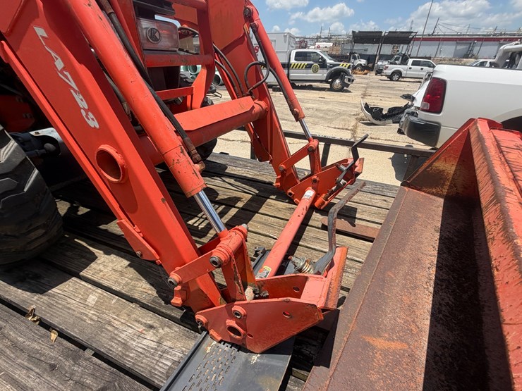 kubota-l3830d-image-22