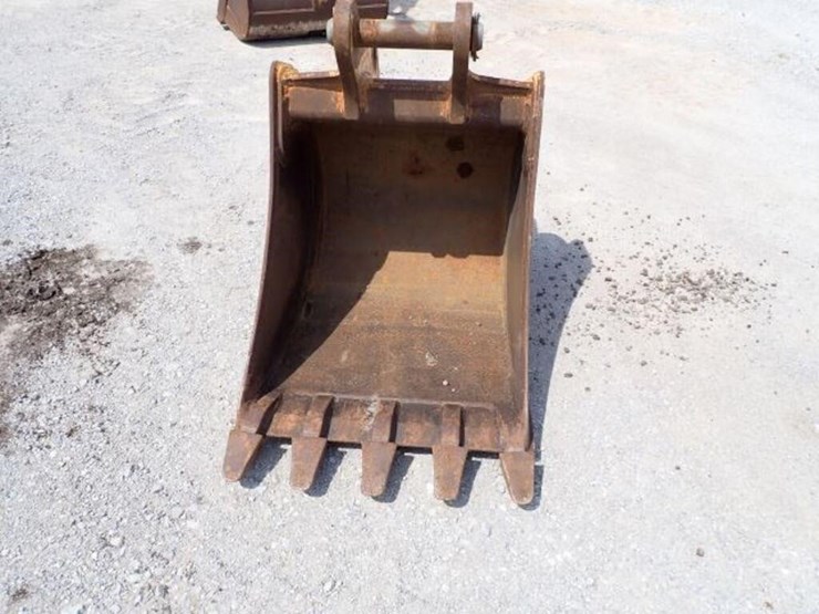 john-deere-24-image-2