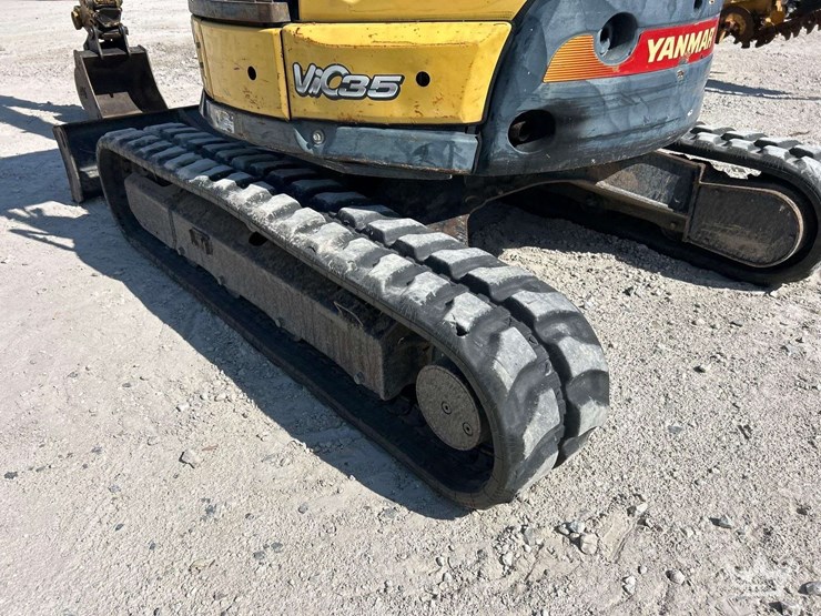 yanmar-vi035-6a-mini-excavator-image-26