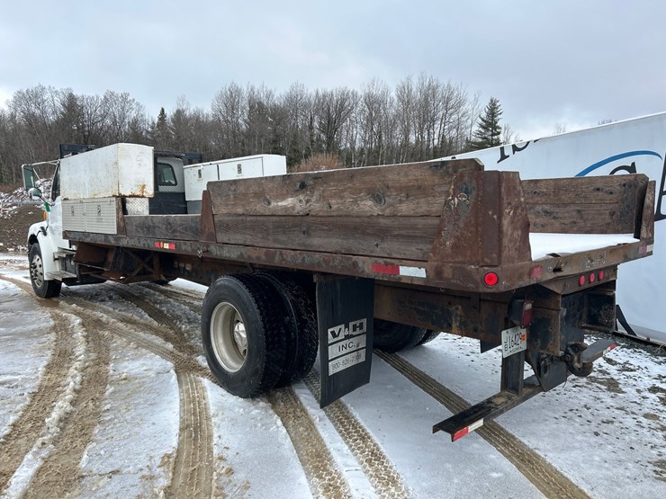 #60855-•-2002-sterling-flatbed-truck-image-3