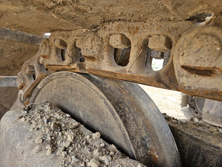 caterpillar-320c-image-24