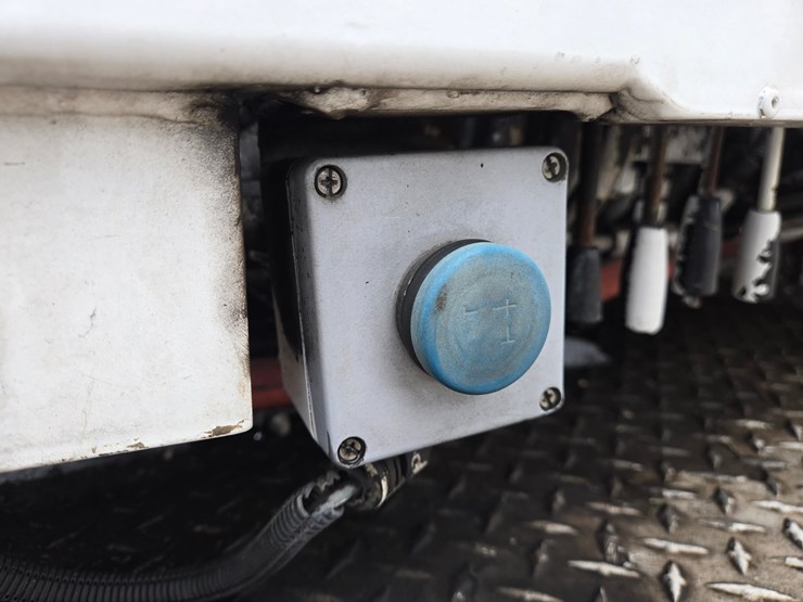 #60854-•-2006-tor-truck-corporation-61sx-pump-truck-image-26