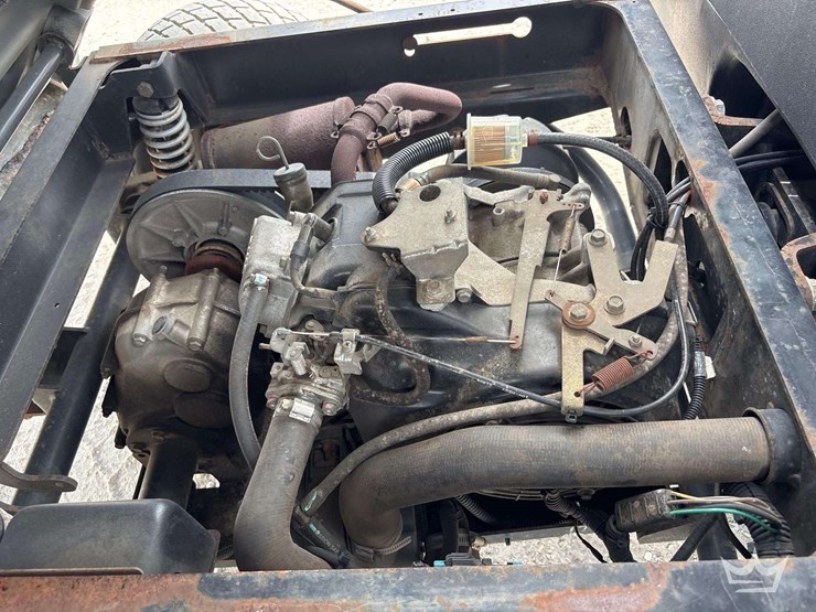 2015-toro-workman-md-gas-utility-cart-image-11