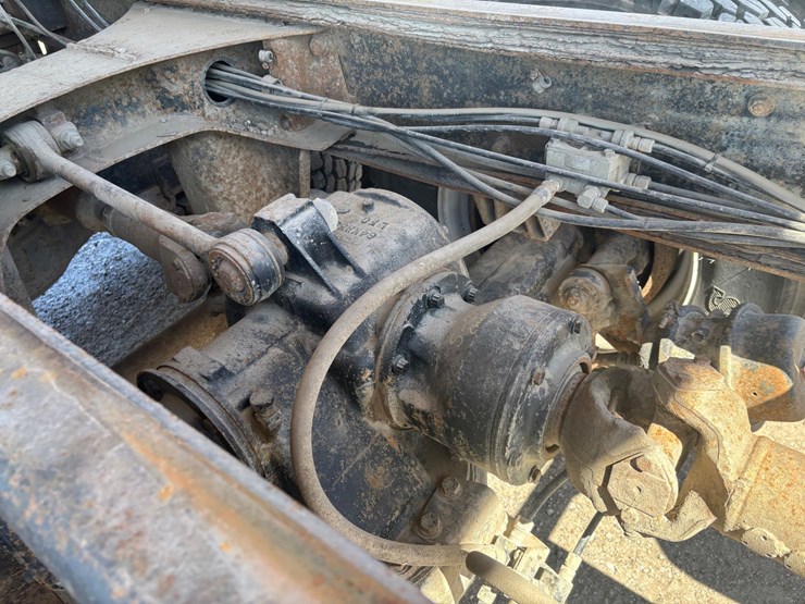 #2174-•-1984-mack-dm660-tandem-axle-dump-truck-image-87