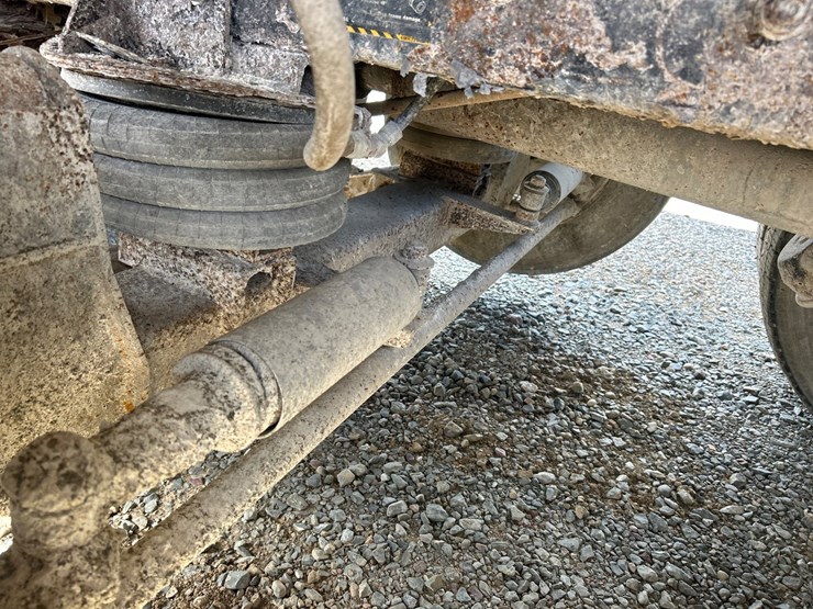 mack-dm688s-image-38