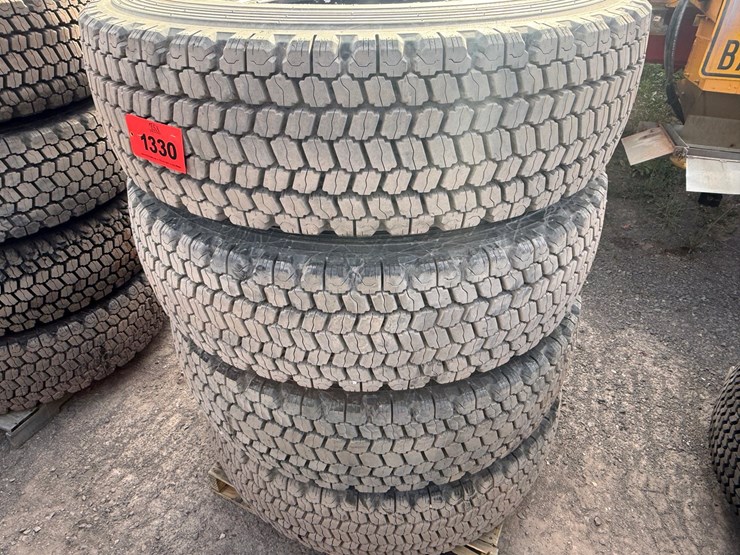 #1330-•-bridgestone-tire-with-rims-image-6