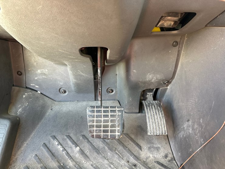 #60118-•-2019-international-rh613-day-cab-truck-tractor-image-56