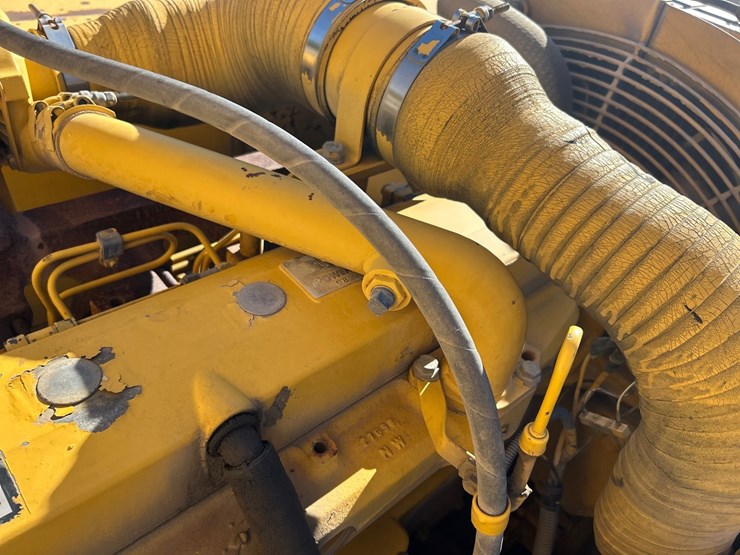 2000-deere-200-lc-image-52