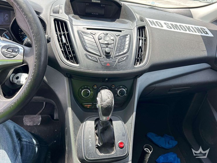 2015-ford-escape-image-14