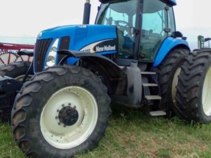 new-holland-tg210-image-1