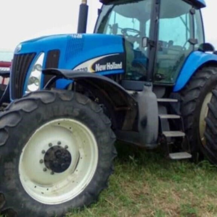 NEW HOLLAND TG210