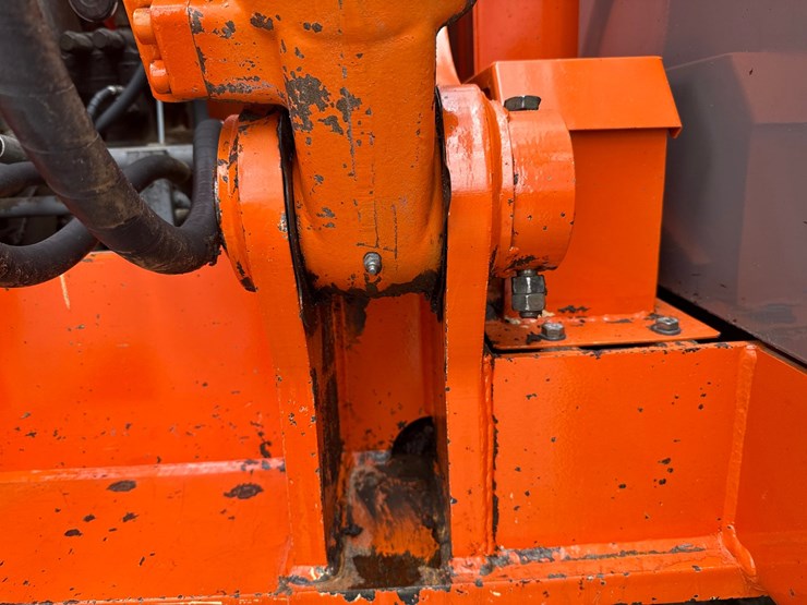 2006-hitachi-zx225-image-28