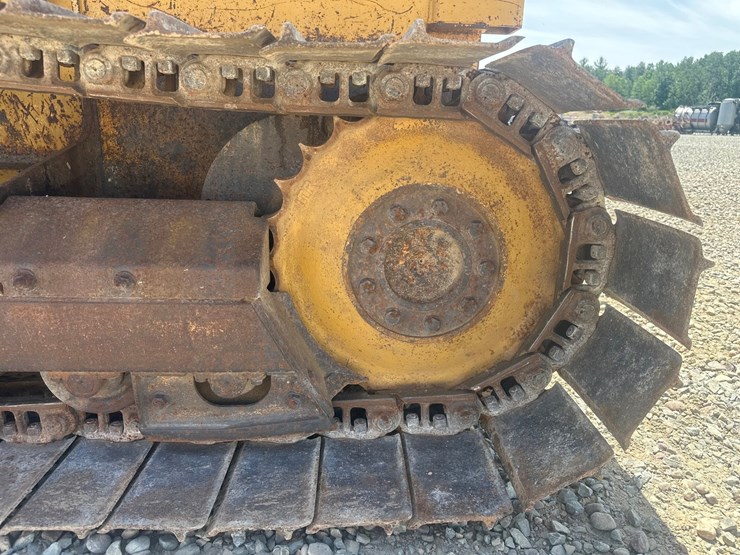 deere-550h-image-55