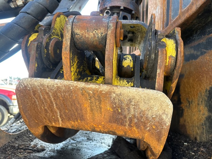 deere-1110e-image-66