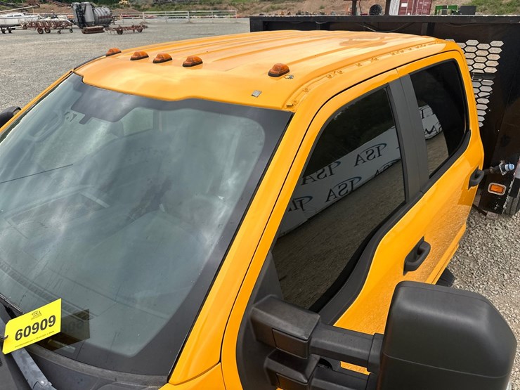 2019-ford-f550-image-23
