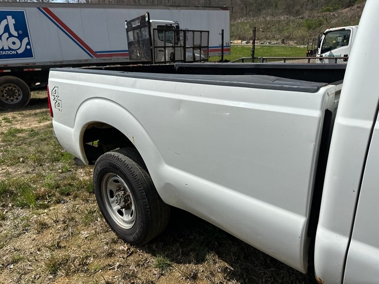 2011-ford-f250-image-13