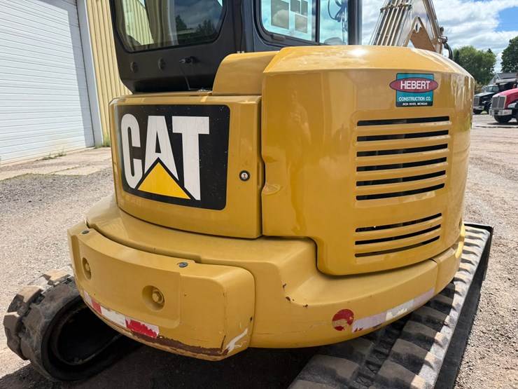 caterpillar-305.5e2-image-43
