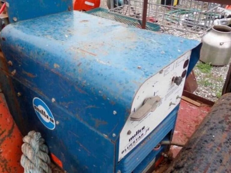 service-trailer,-7'x4'-miller-welder-bluestar-image-5