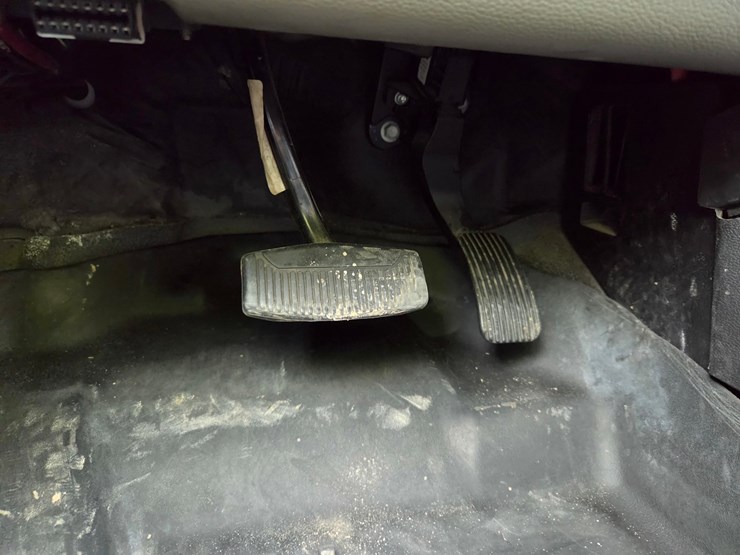2019-ford-f350-xlt-image-60