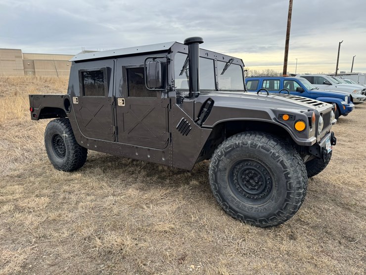 #1850-•-2001-american-general-4x4-hummer-image-7