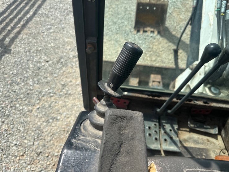 bobcat-231-image-39