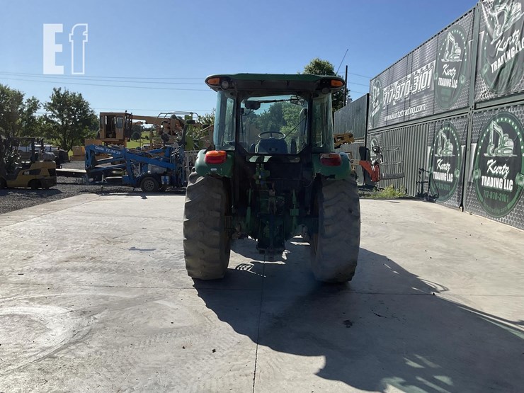 2014-john-deere-5100e-image-3
