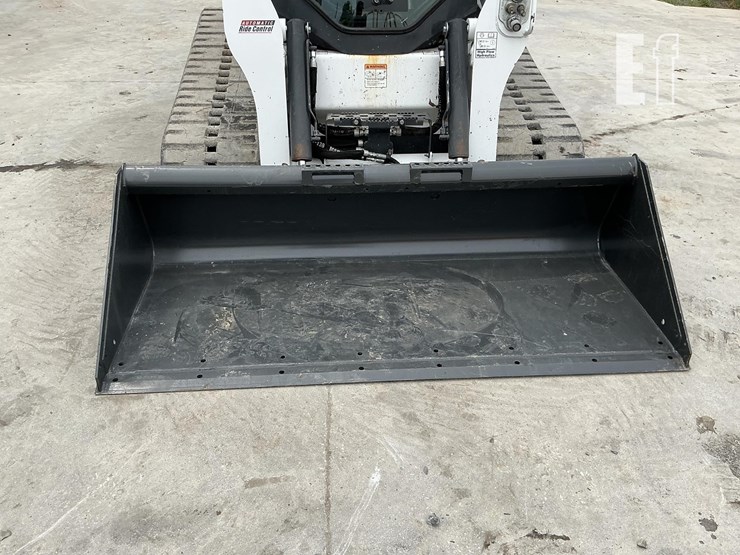 2023-bobcat-t770-image-11