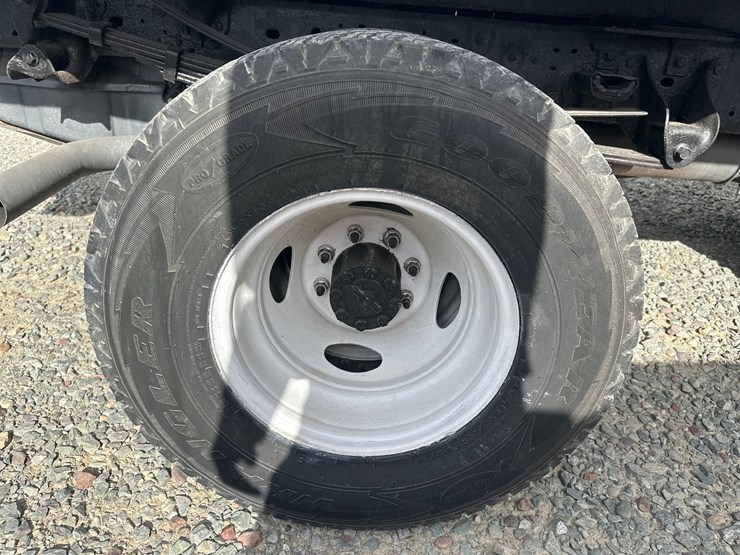 2001-ford-f350-image-60