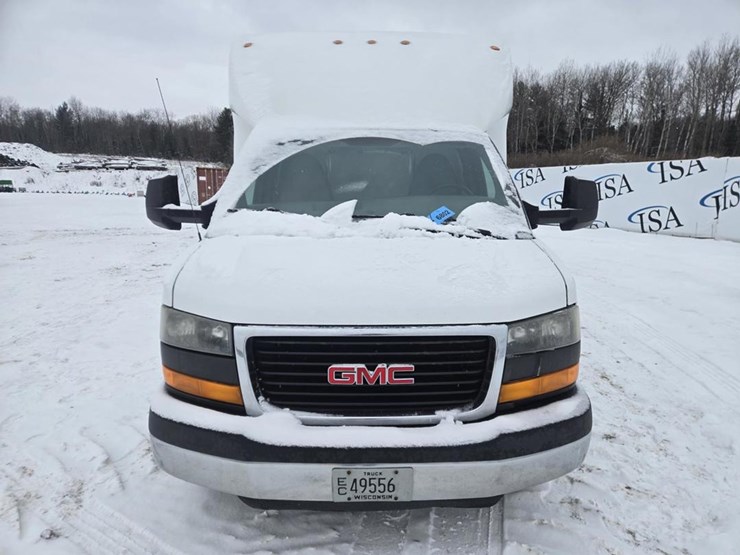 #60861-•-2014-gmc-4500-box-truck-image-8