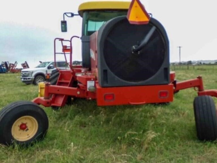 2013-new-holland-h8080-image-10