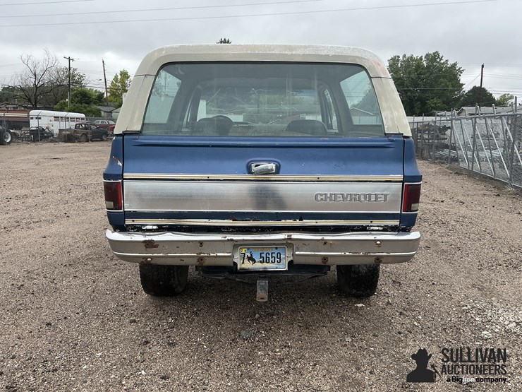 1977-chevrolet-k5-image-6