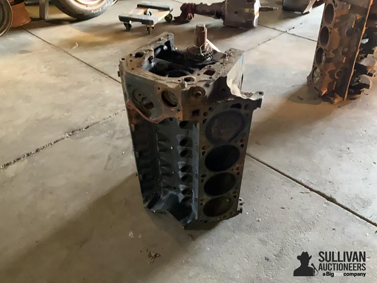 1972-ford-351-cleveland-2-bolt-main-standard-bore-short-block-image-5