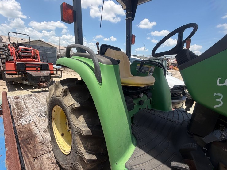 #91-•-john-deere-tractor-image-21