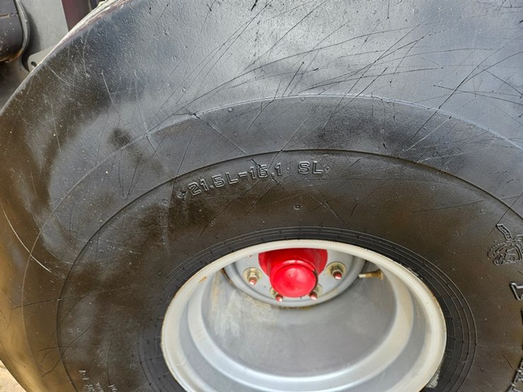 massey-ferguson-2856-image-34