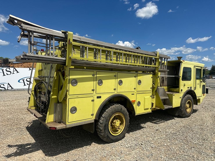 #5028-•-1991-amertek-2500-l-fire-truck-image-5