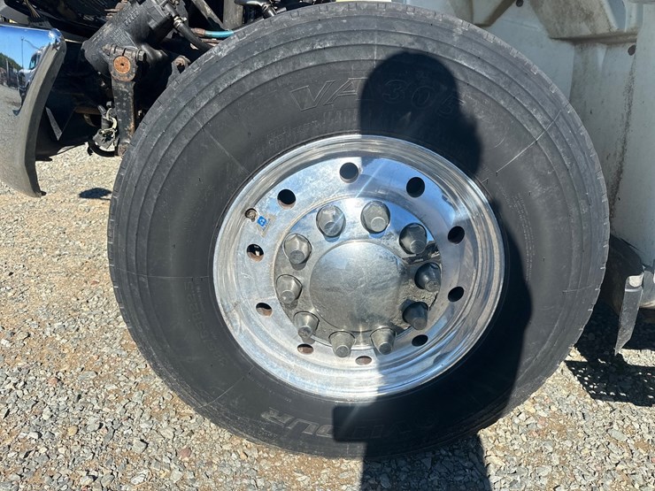 2007-international-durastar-4400-image-70