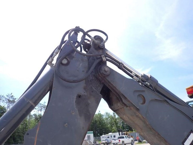2009-deere-310sj-image-60