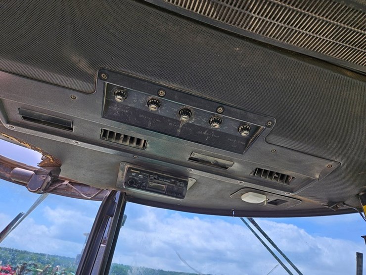 john-deere-8430-image-41