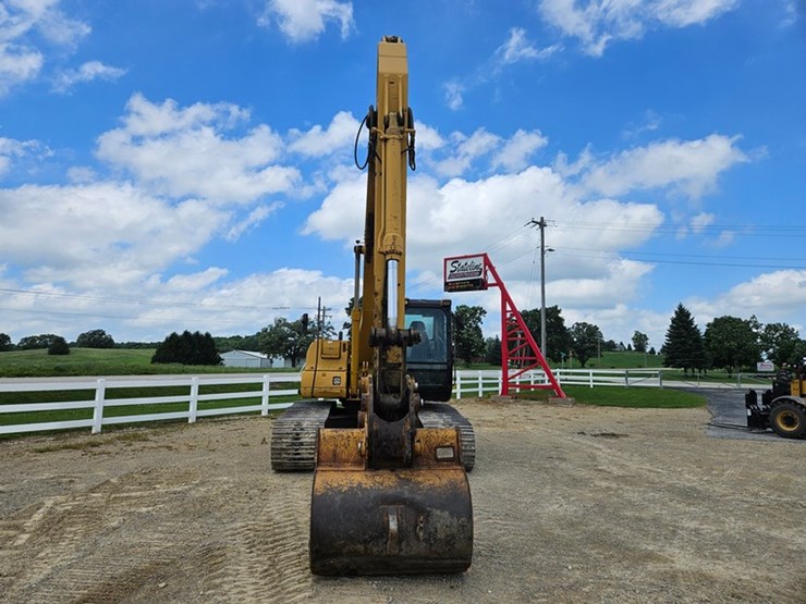 caterpillar-320c-image-9