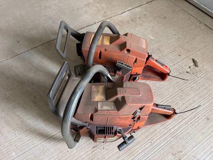 #1774-•-(2)-husqvarna-parts-chainsaws-image-5