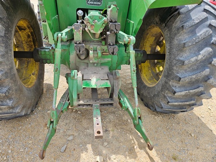 john-deere-8430-image-19